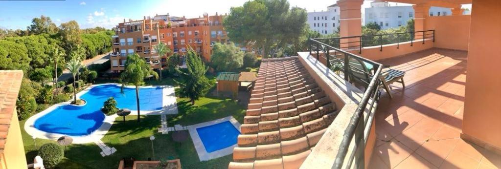 Gatu Premium Atico Sotavento Playa, Parking, Terraza, Piscinas, Wifi Y Aire Acc , " Preferente Mayores De 25 Anos Y Familias " 圣玛丽亚港 外观 照片