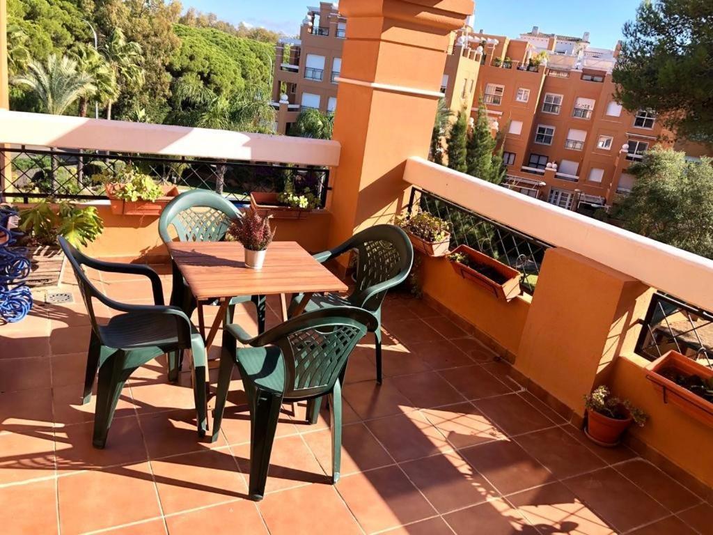 Gatu Premium Atico Sotavento Playa, Parking, Terraza, Piscinas, Wifi Y Aire Acc , " Preferente Mayores De 25 Anos Y Familias " 圣玛丽亚港 外观 照片